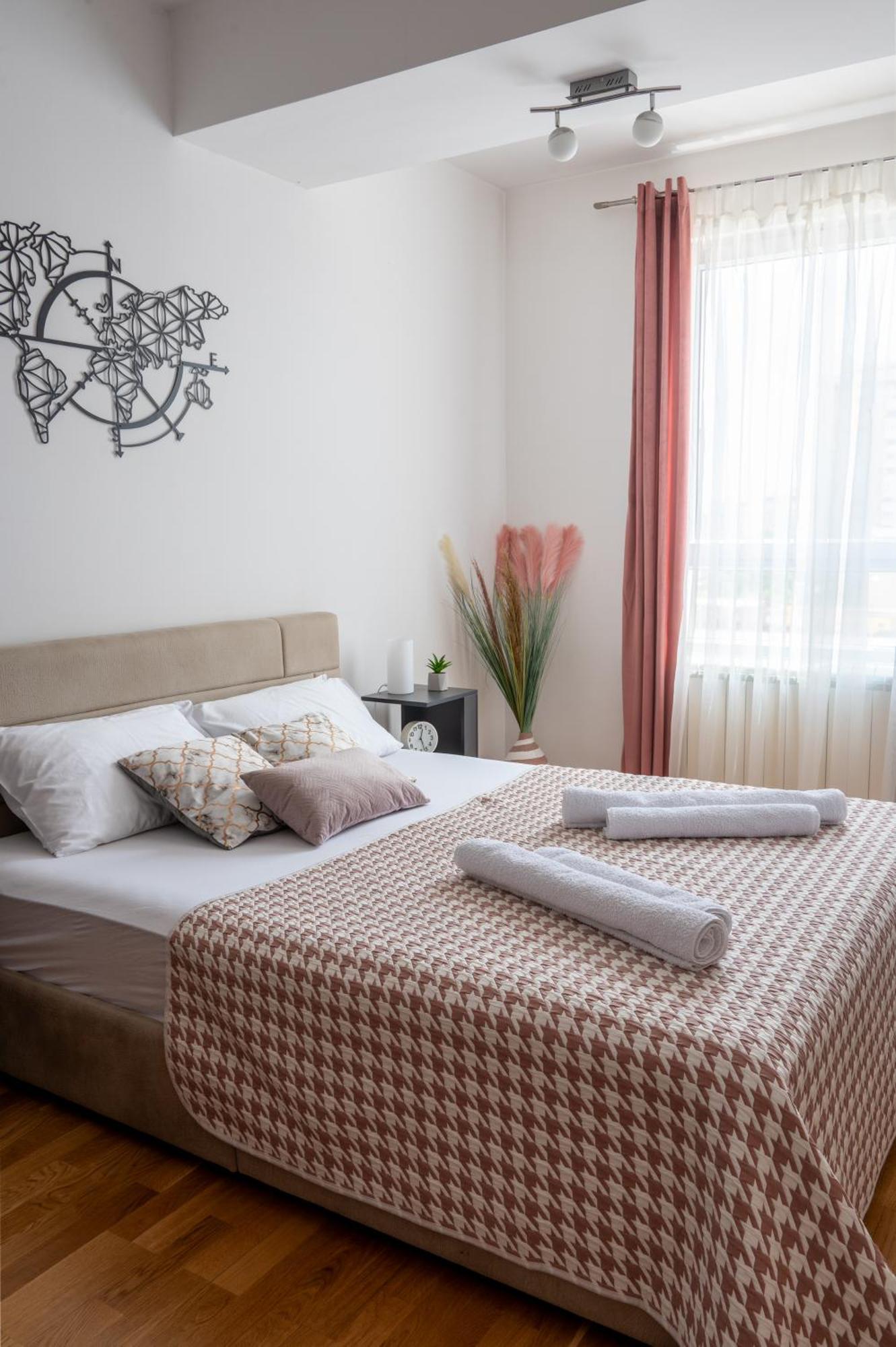 Skopje Station Apartment Ngoại thất bức ảnh