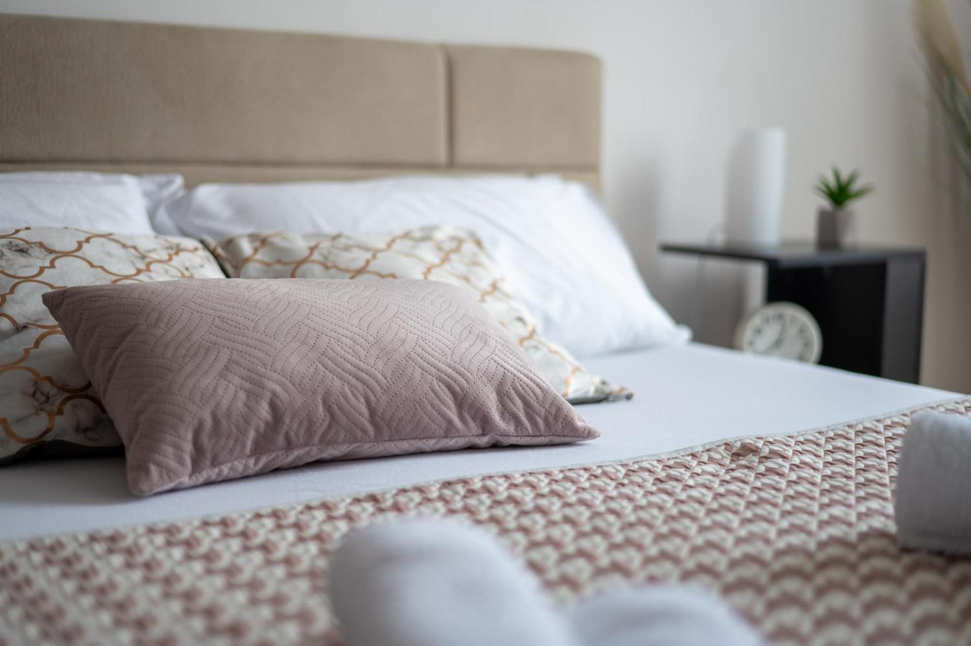 Skopje Station Apartment Ngoại thất bức ảnh